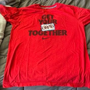 Like new men’s workout shirt